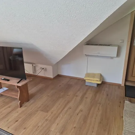 Haus Zirknitz *
